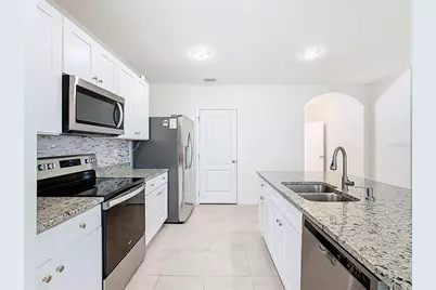2000 Chickasaw Boulevard, Davenport, FL 33837 - Photo 13
