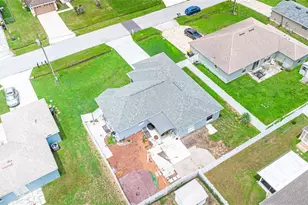 559 Hummingbird Ct, Poinciana, FL 34759 - Photo 35