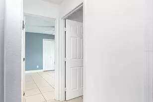 559 Hummingbird Ct, Poinciana, FL 34759 - Photo 17