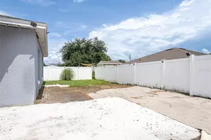 559 Hummingbird Ct, Poinciana, FL 34759 - Photo 29
