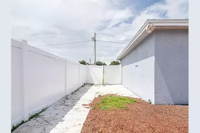 559 Hummingbird Court, Poinciana, FL 34759 - Photo 31
