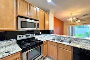 10832 Savannah Wood Dr, Orlando, FL 32832 - Photo 5