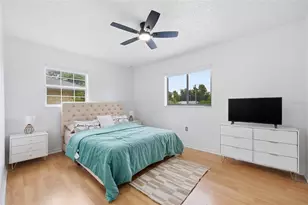 1025 Park Ave, Tavares, FL 32778 - Photo 25