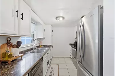 1025 Park Avenue, Tavares, FL 32778 - Photo 11