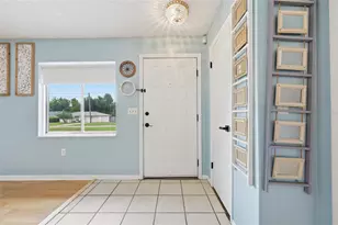 1025 Park Ave, Tavares, FL 32778 - Photo 5