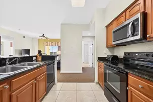 8101 Resort Village Dr, Orlando, FL 32821 - Photo 3