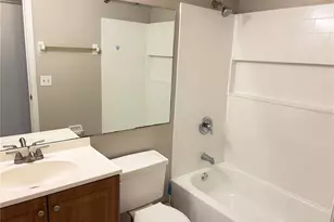 1224 Roma Ct, Orlando, FL 32825 - Photo 9