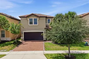 1610 Lima Ave, Kissimmee, FL 34747 - Photo 3