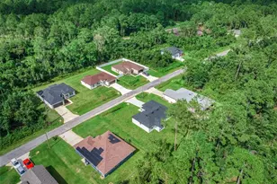 8725 Capilla St, Sebring, FL 33872 - Photo 5