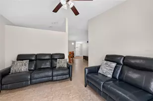 4338 Stonefield Dr, Orlando, FL 32826 - Photo 7