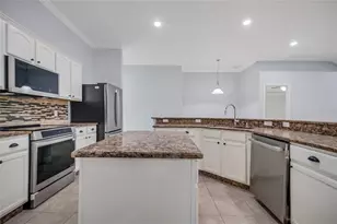 2106 The Oaks Blvd, Kissimmee, FL 34746 - Photo 15