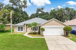2106 The Oaks Blvd, Kissimmee, FL 34746 - Photo 1