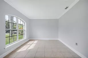 2106 The Oaks Blvd, Kissimmee, FL 34746 - Photo 9