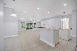 2106 The Oaks Blvd, Kissimmee, FL 34746 - Photo 13