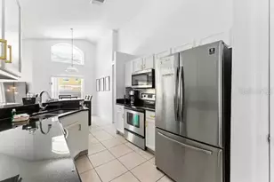 1017 Lake Berkley Dr, Kissimmee, FL 34746 - Photo 5