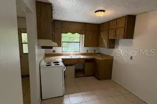 2558 N County Rd, Lake Panasoffkee, FL 33538 - Photo 7