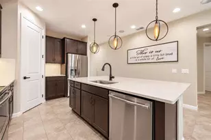 203 Sangmon Ct, Groveland, FL 34736 - Photo 13