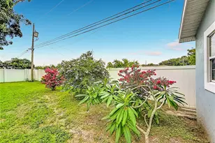 2471 Raymont Dr, Clearwater, FL 33763 - Photo 61