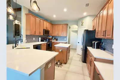 4367 Conroy Club Drive, Orlando, FL 32835 - Photo 17