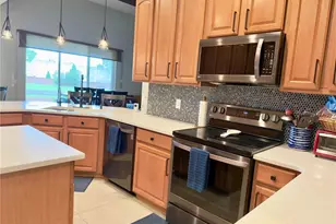 4367 Conroy Club Dr, Orlando, FL 32835 - Photo 19