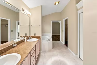 1304 De La Garza Place, The Villages, FL 32162 - Photo 19