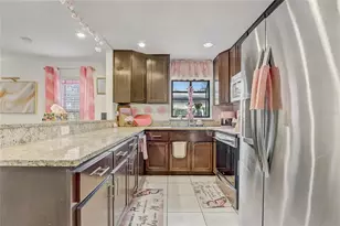8691 Contoura Dr, Orlando, FL 32810 - Photo 11