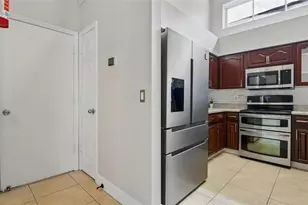 9334 Pontiac Dr, Tampa, FL 33626 - Photo 29