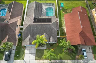 9334 Pontiac Dr, Tampa, FL 33626 - Photo 5