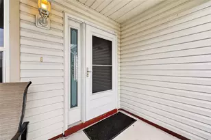 168 Palermo Pl, Lady Lake, FL 32159 - Photo 5