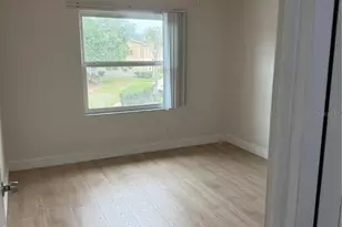 9900 Sweepstakes Ln, Orlando, FL 32837 - Photo 15