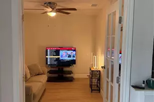9900 Sweepstakes Ln, Orlando, FL 32837 - Photo 3
