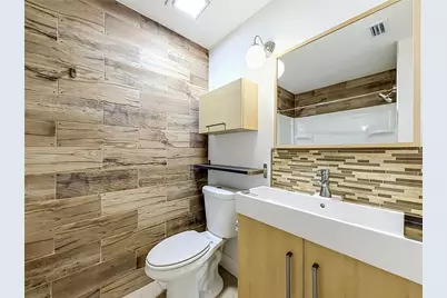 5247 Vineland Road #202, Orlando, FL 32811 - Photo 29