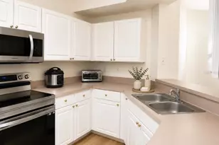 5572 Metrowest Blvd, Orlando, FL 32811 - Photo 9