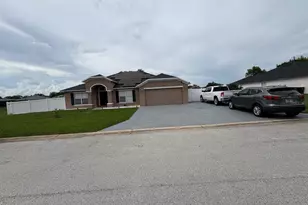 645 Hatchwood Dr, Haines City, FL 33844 - Photo 1
