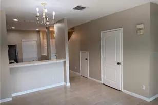 9472 Flowering Cottonwood Rd, Orlando, FL 32832 - Photo 5
