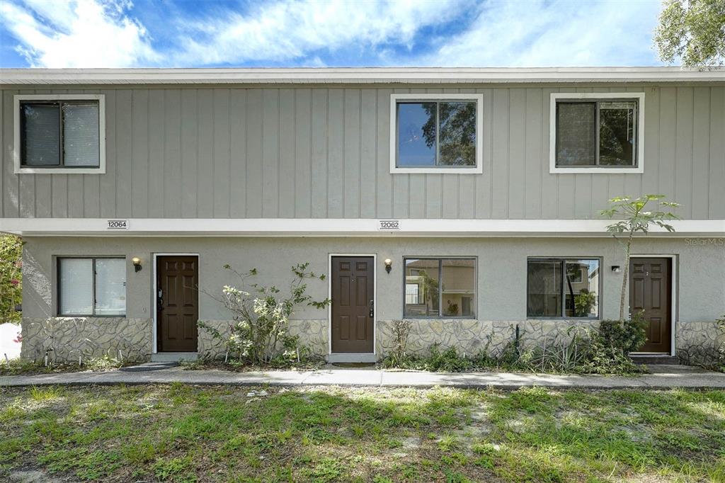 12062 Tift Cir main architectural view