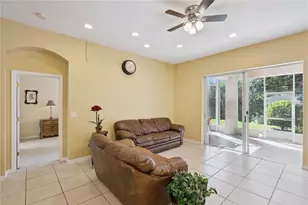 1040 Kersfield Cir, Lake Mary, FL 32746 - Photo 9