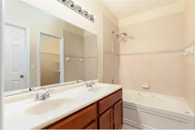 9866 Tivoli Villa Drive, Orlando, FL 32829 - Photo 9