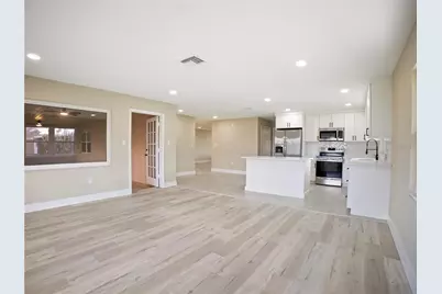 196 W Lake Damon Drive, Avon Park, FL 33825 - Photo 9