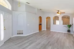 844 Haring Ln, Mount Dora, FL 32757 - Photo 7