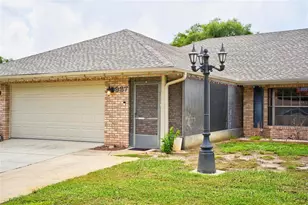 937 Utica St, Deltona, FL 32725 - Photo 9