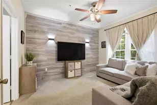 13037 Mulberry Park Dr, Orlando, FL 32821 - Photo 17