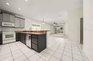8257 Baywood Vista Dr, Orlando, FL 32810 - Photo 11