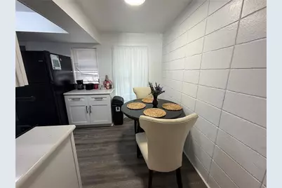 15219 Westminister Avenue #B, Clearwater, FL 33760 - Photo 3