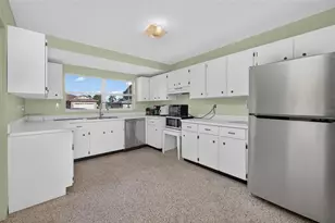 5701 Padgett Cir, Orlando, FL 32839 - Photo 11