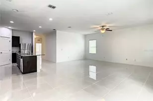 1025 Margot Ln, Lake Wales, FL 33853 - Photo 11