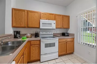 1055 Park Ridge Circle, Kissimmee, FL 34746 - Photo 5