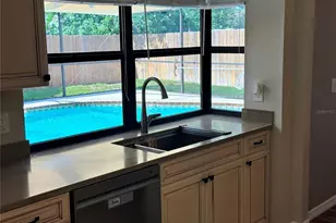 2526 Fieldcrest Ct, Holiday, FL 34691 - Photo 9