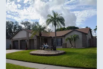 2526 Fieldcrest Court, Holiday, FL 34691 - Photo 3