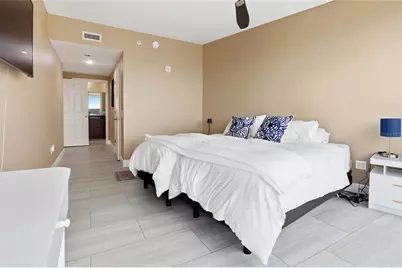 322 E Central Boulevard #501, Orlando, FL 32801 - Photo 21